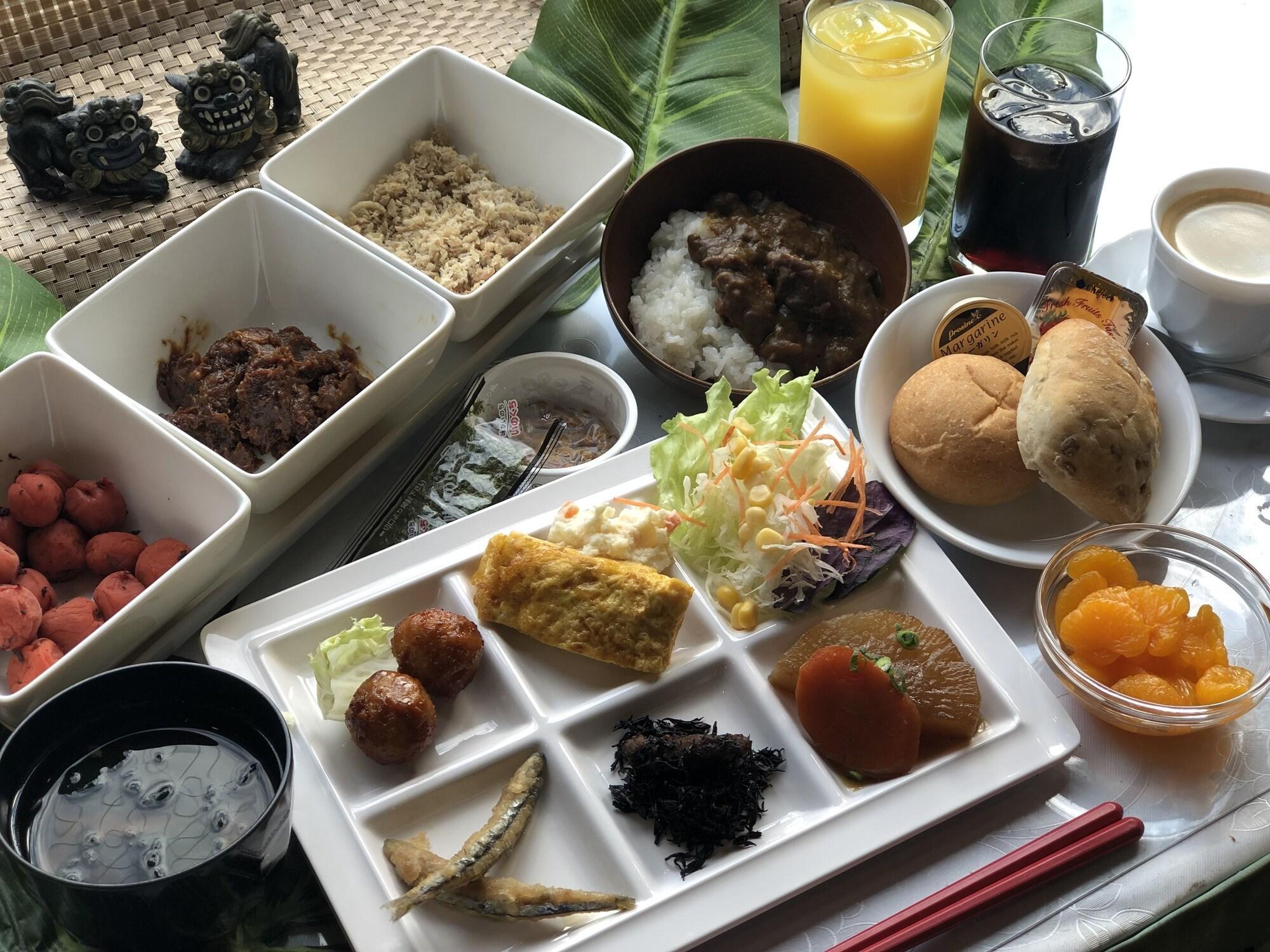 Hotel Yamanouchi Naha Kültér fotó